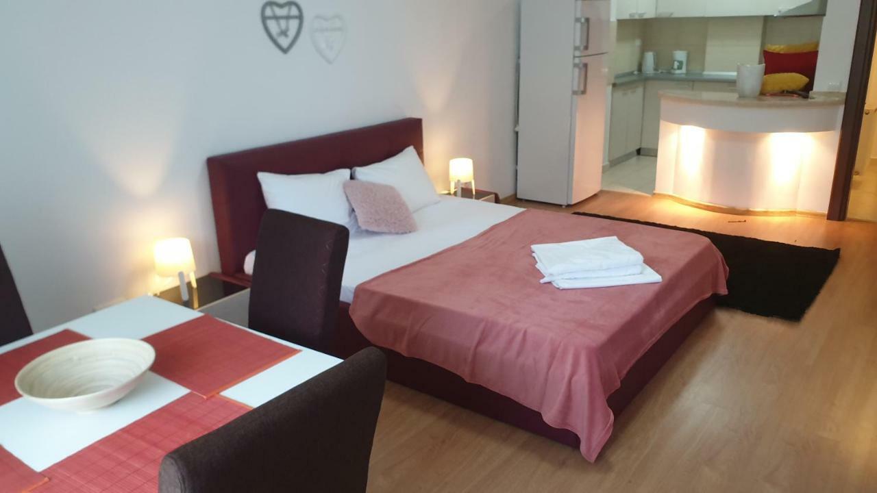 Divan Residence Apartments Bukarest Eksteriør billede
